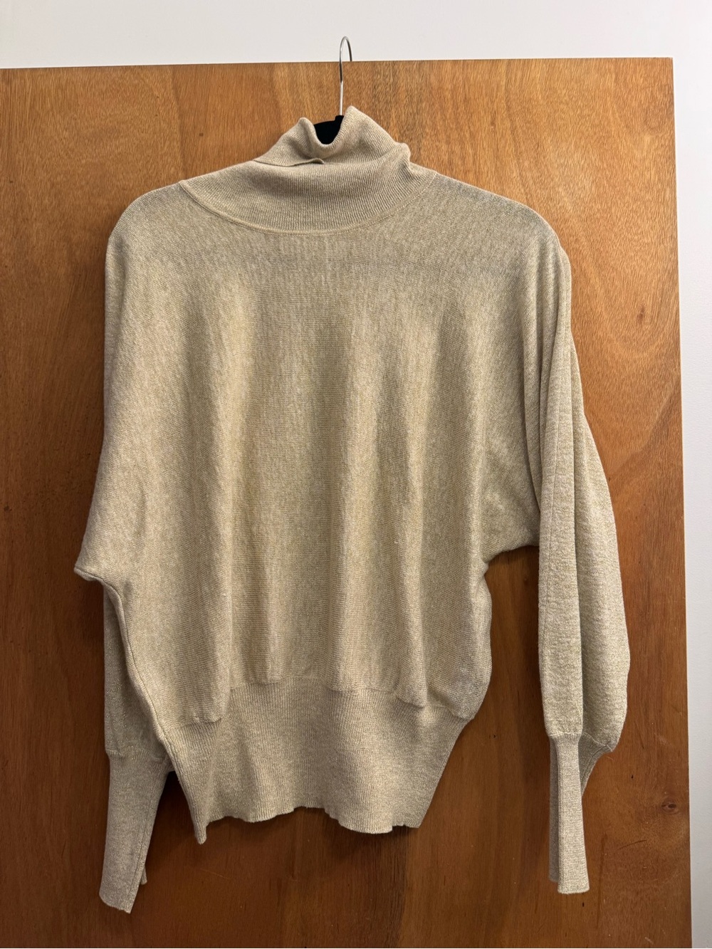 Classic Relaxed Turtleneck Sweater in Light Beige